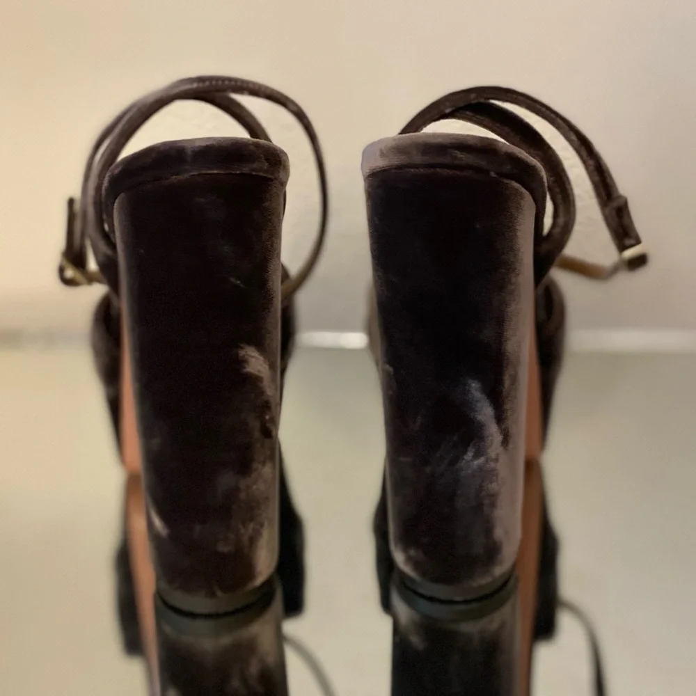 Like new AQUAZZURA Mira velvet Plateau 140 Pumps 39